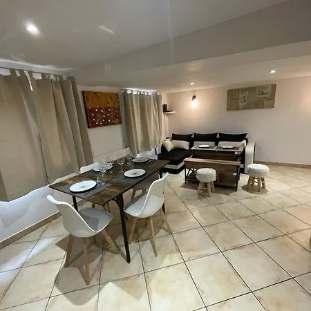Διαμέρισμα Casa Tao Chataignier 3 Pieces Garage A Moto